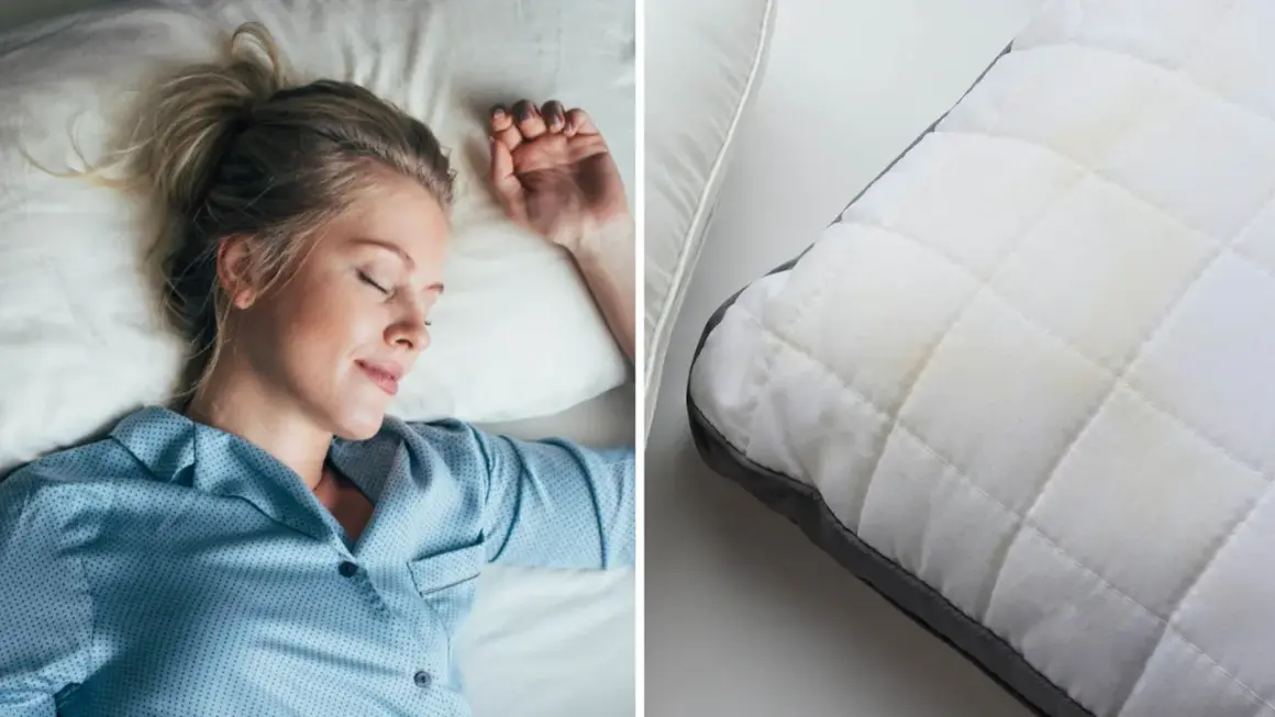 En kvinna sover gott. Bredvid syns en kudde som behöver torktumla för att bli fräsch igen.